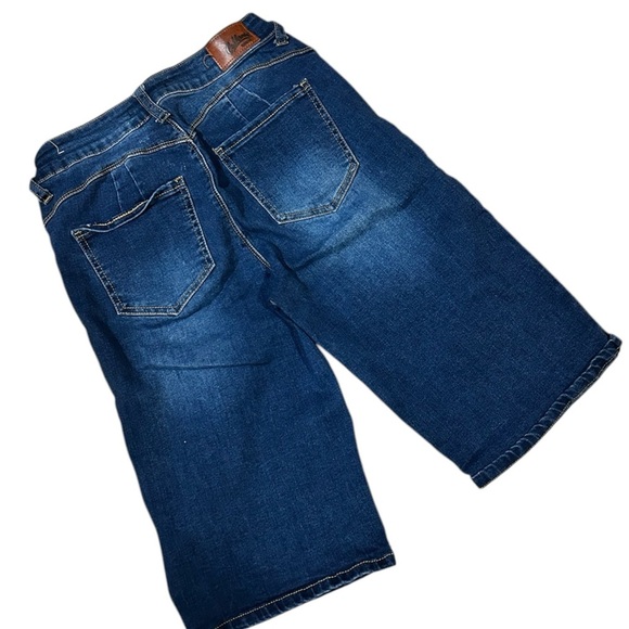 California Blue Denim Women's Shorts size small - Picture 2 of 5